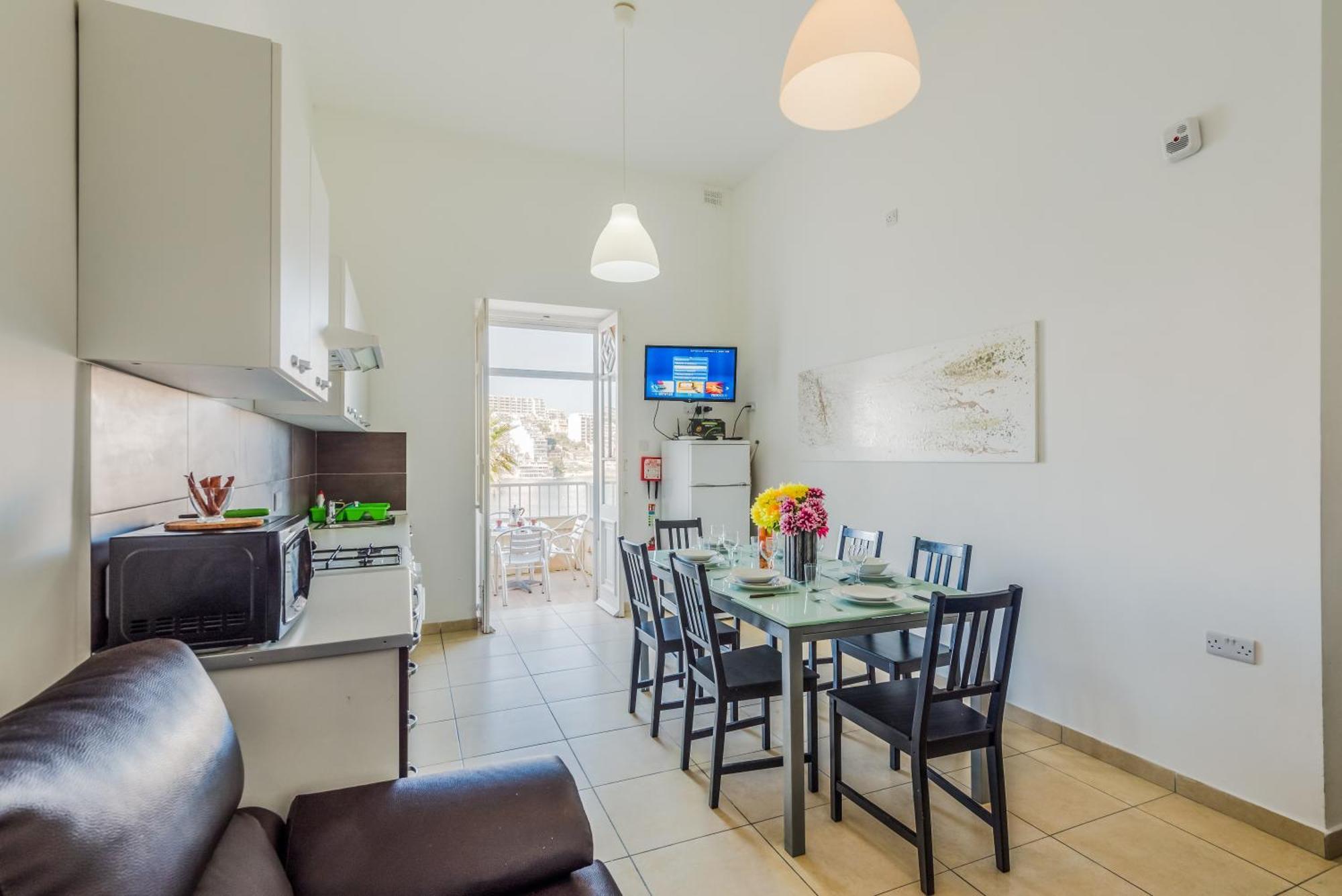 Blue Harbour 2 Bedroom Seafront Apartments With Stunning Seaviews - By Getawaysmalta San Pawl il-Baħar Eksteriør bilde
